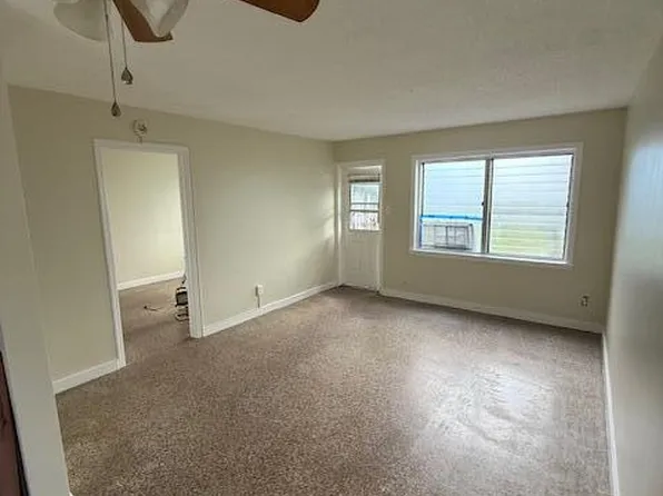 116 Mayfield Rd #3, Lake Worth, FL 33462