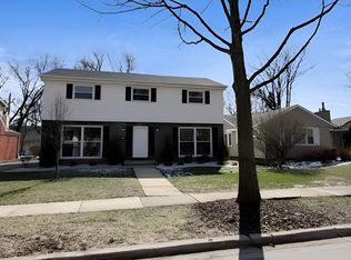 2052 Collett Ln, Flossmoor, IL