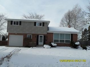 42 Albert St, Depew, NY 14043