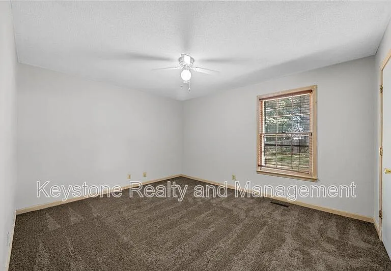 3445 Arvin Dr — Photo 7