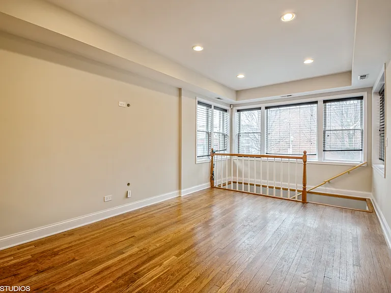2417 N Ridgeway Ave #1 — Photo 10