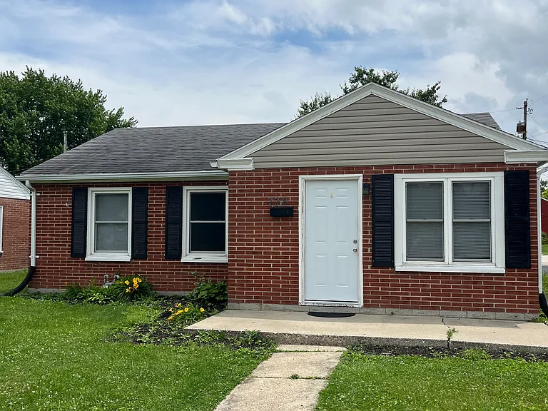 772 Mead St — Photo 1