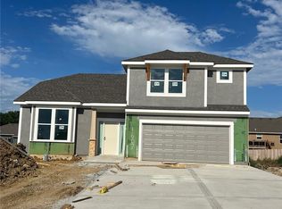 1607 N 156th Ter, Basehor, KS 66007