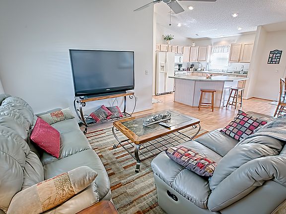 3rd image of 3288 Ashbrook Pl