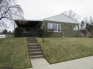 704 E Curtin St, Bellefonte, PA 16823