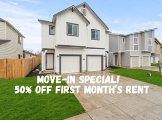 21181 SE Golden Market Ln, Bend, OR 97702