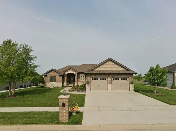 2231 Pheasant Run Dr, Bourbonnais, IL 60914