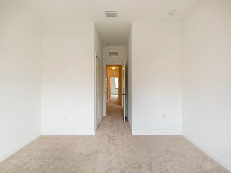 20457 Lagente Cir — Photo 23