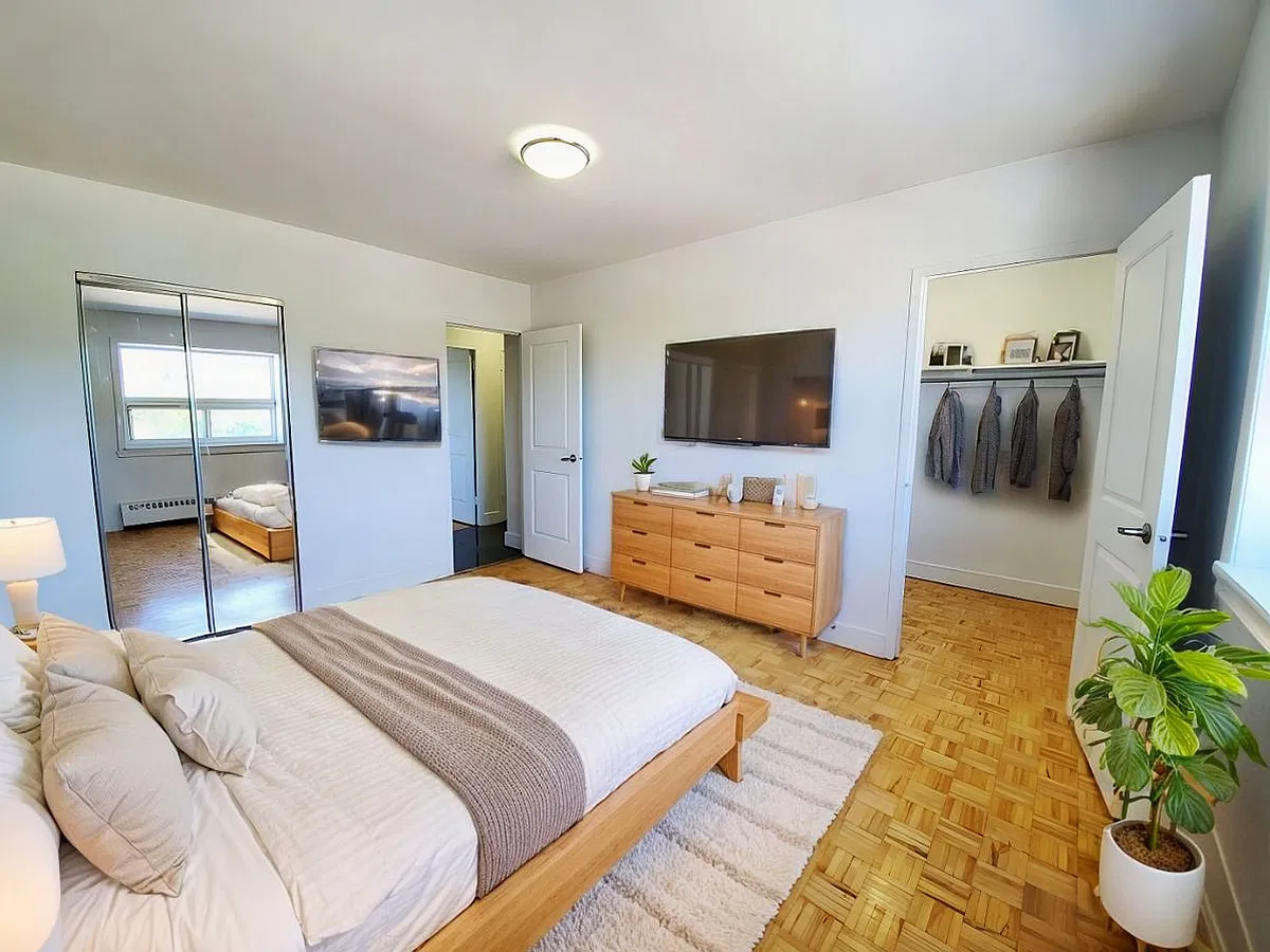 10 Garfella Dr — Photo 4