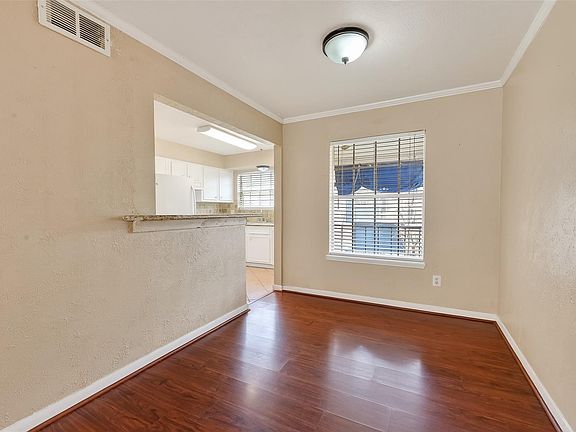 2nd image of 7900 Westheimer Rd APT 112