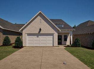 145 Shiloh Creek Dr, Calera, AL 35040