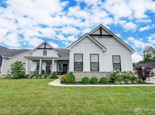 9954 Rothschild Ct, Centerville, OH 45458