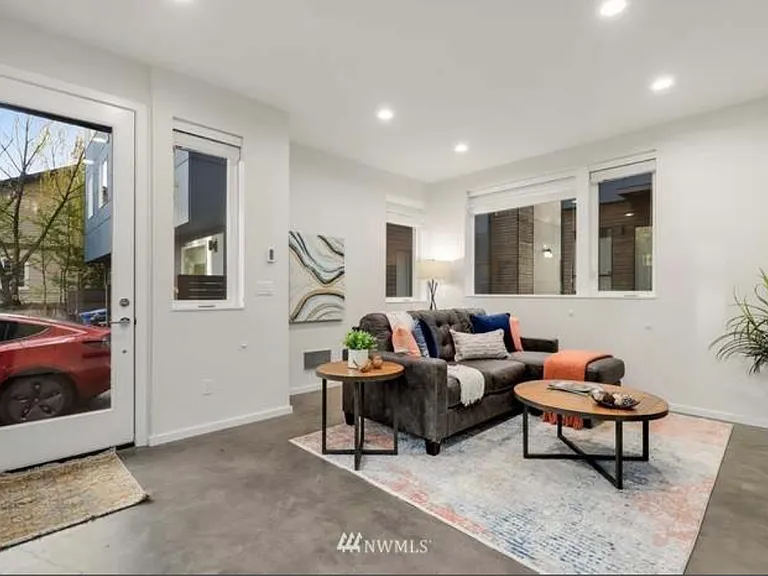 9734A Woodlawn Ave N #1 — Photo 19