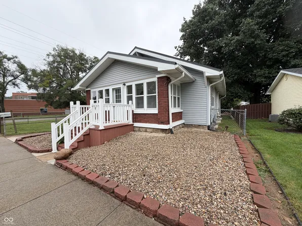 2402 Thompson St, Terre Haute, IN 47802