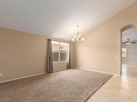 3rd image of 2229 E Williams Dr