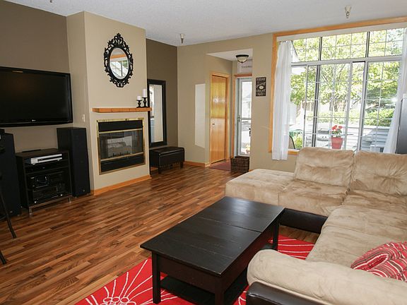 2nd image of 18089 Settlers Way