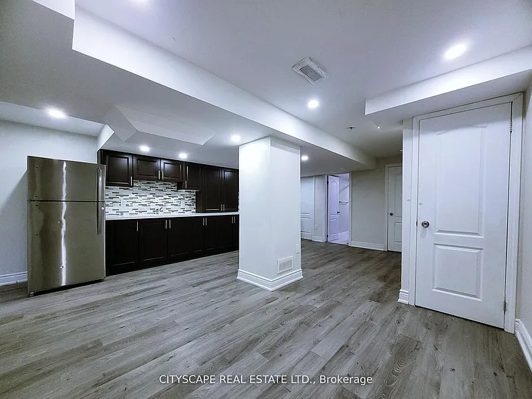 3754 Milkwood Cres #BASEMENT — Photo 8