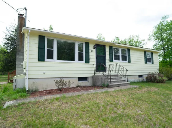 23 Calkins Rd, Peru, NY 12972