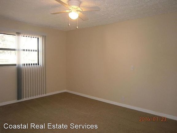 5th image of 626 SW Violet Ave