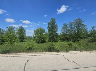 8413 N 99th St, Milwaukee, WI 53224