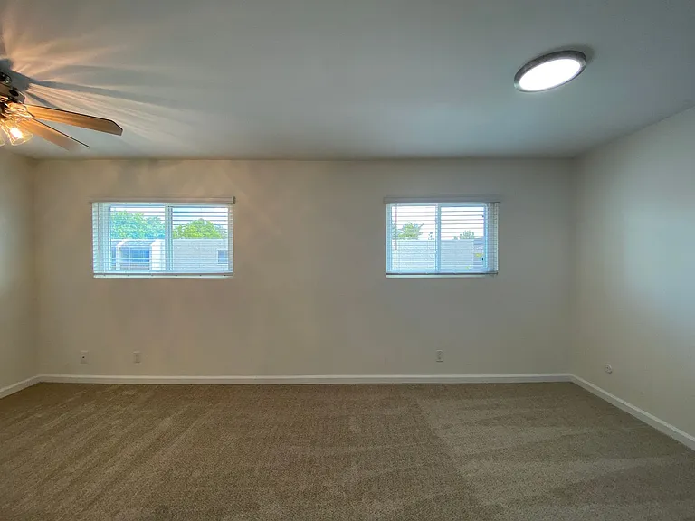 Breakwater Townhomes — Photo 29