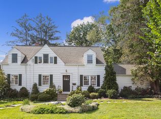 84 Overlook Pl, Rye, NY 10580