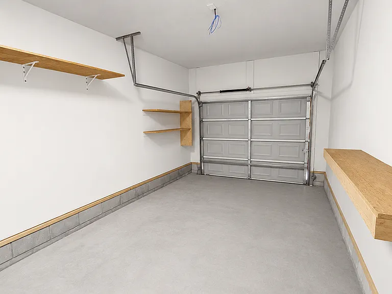 2204 Engle Ave — Photo 26