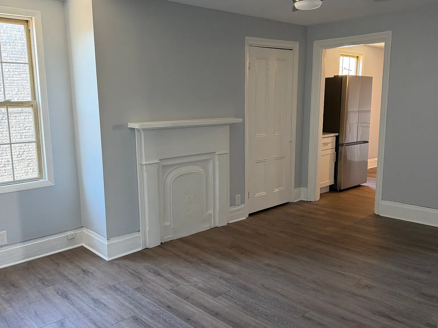 2 bed, 975 sqft, $2,450 — Photo 4