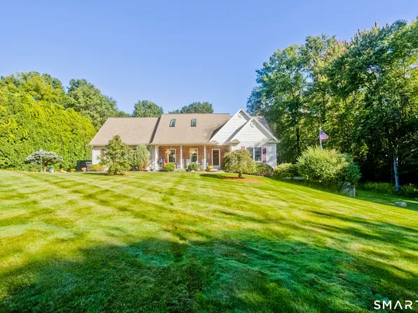 1980 Oak Street, Suffield, CT 06093