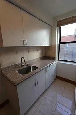 Rented by Hatuka Properties | media 22