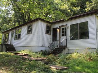 1100 Pioneer Rd, Algonquin, IL 60102