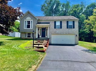 413 Sherwood Dr, Beaver, PA 15009