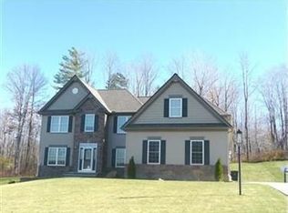 8295 Hemingway Ln, Concord Township, OH 44060