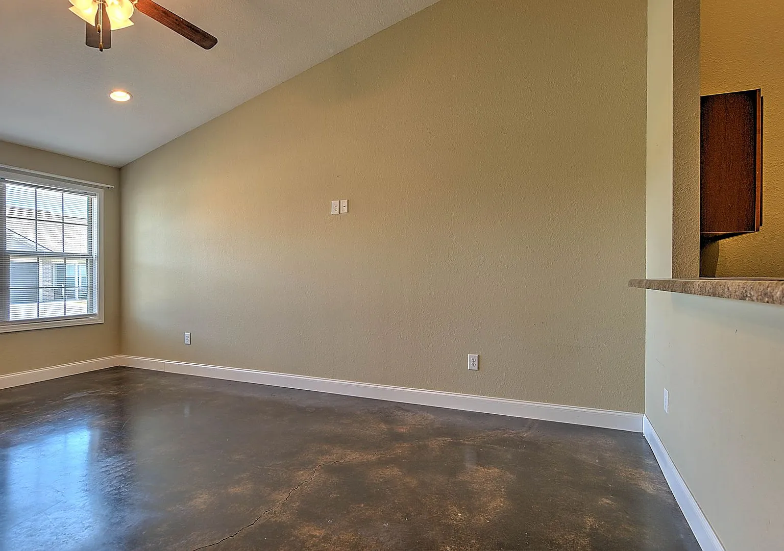 73 Sutter Place — Photo 4