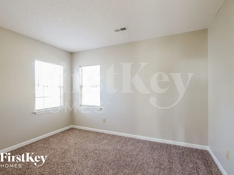 3105 Denhem Ct — Photo 12