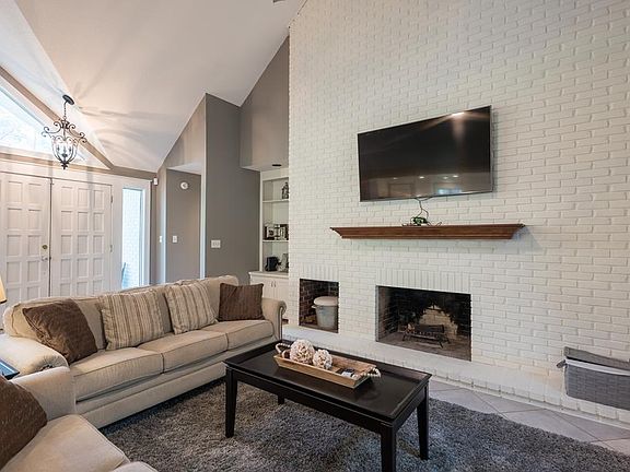 5th image of 4712 Summerfield Dr