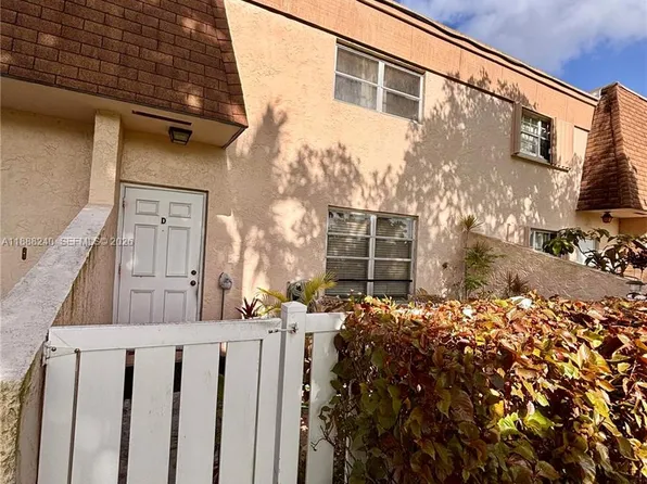 1415 NW 80th Ave, Pompano Beach, FL 33063