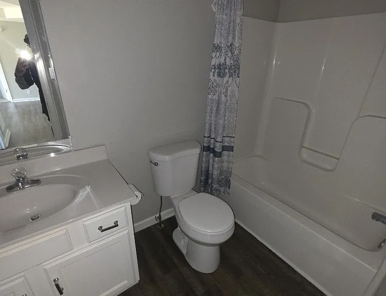 105 Monarch Ln — Photo 14