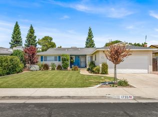 1735 Fairmont Ave, Clovis, CA 93611