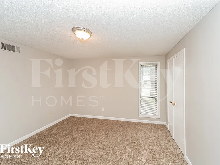 4198 Rosewind Cir — Photo 13