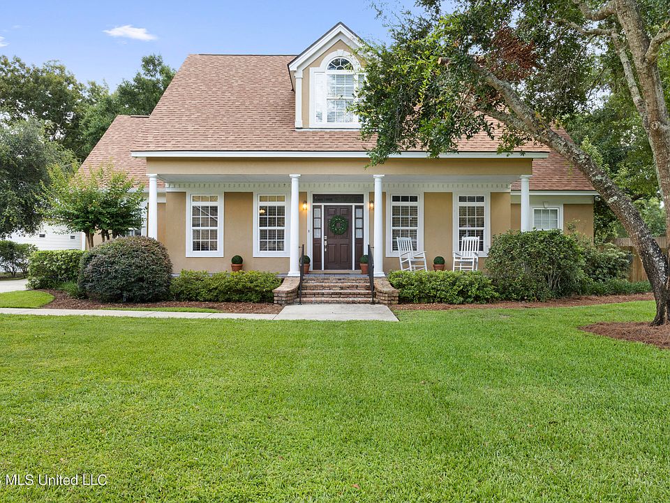 1st image of 134 Victoria Ln