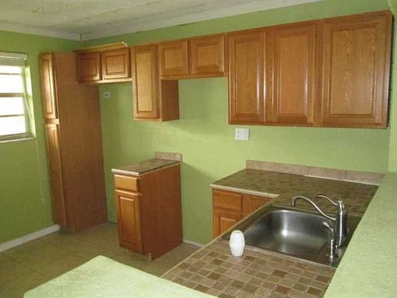 3rd image of 7480 NW 17th St APT 108