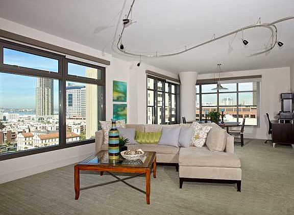 4th image of 645 Front St Unit 1305