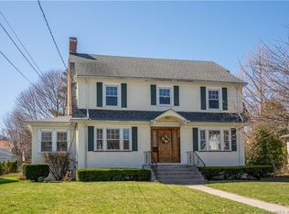 59 Beverly Rd, West Hartford, CT 06119