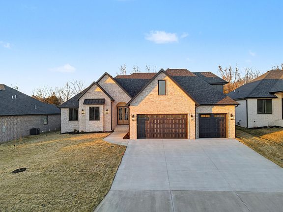 2nd image of 2157 North Silver Charm Avenue