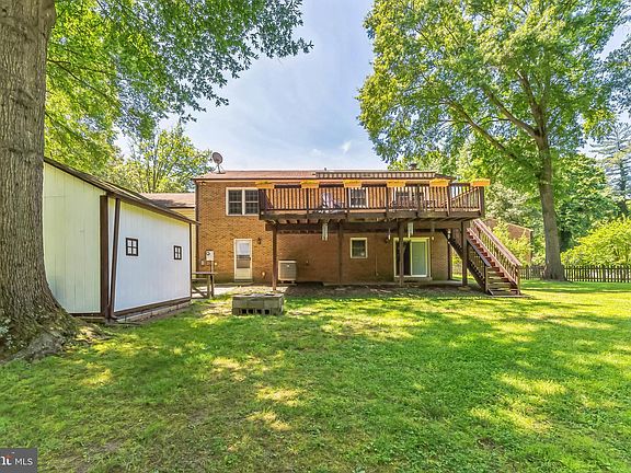 5th image of 3800 Margay Ct