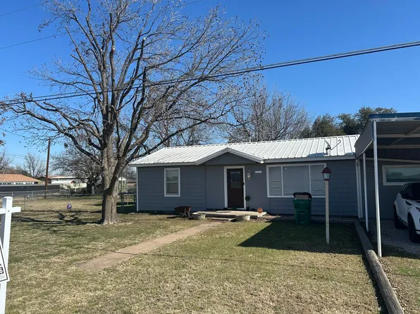 1205 Mockingbird Ln, Olney, TX 76374