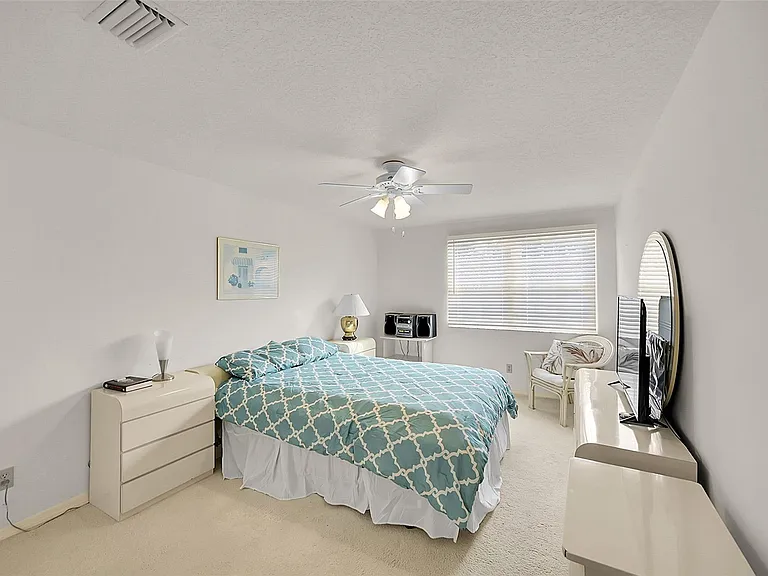 17210 NW Boca Club Blvd #103 — Photo 27