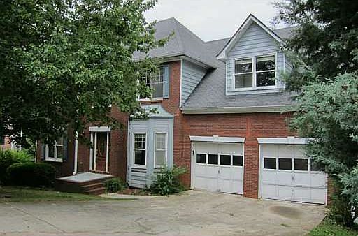 2nd image of 2570 Wyndham Place Dr