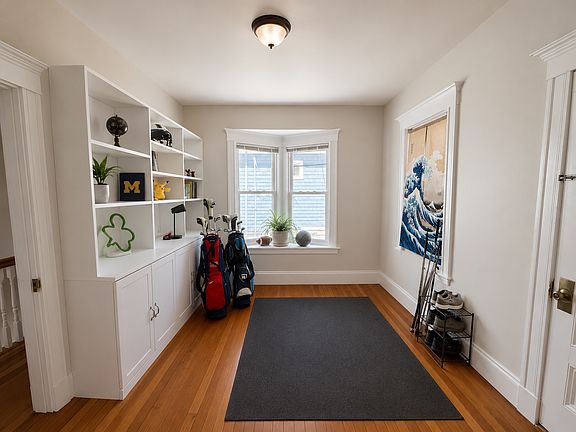 4th image of 62 Bromfield Rd #2